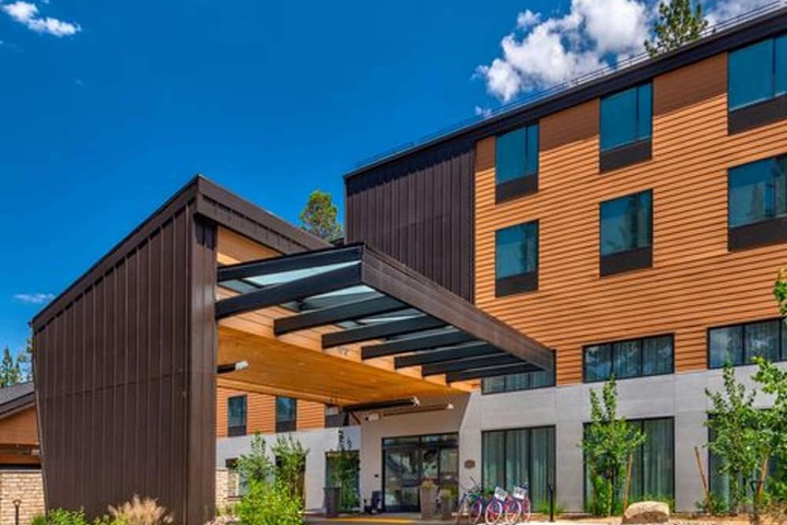 Hampton Inn & Suites South Lake Tahoe