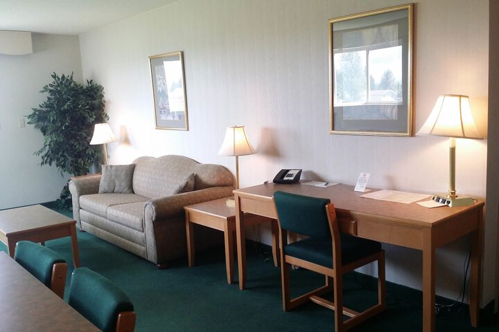 Room 36 of 71