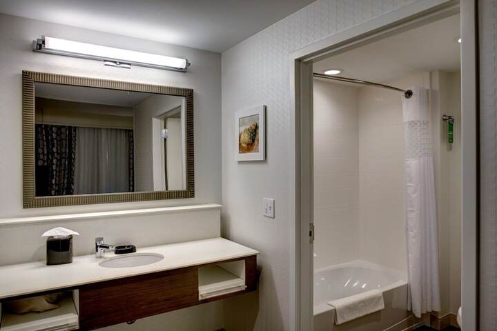 Room 44 of 78