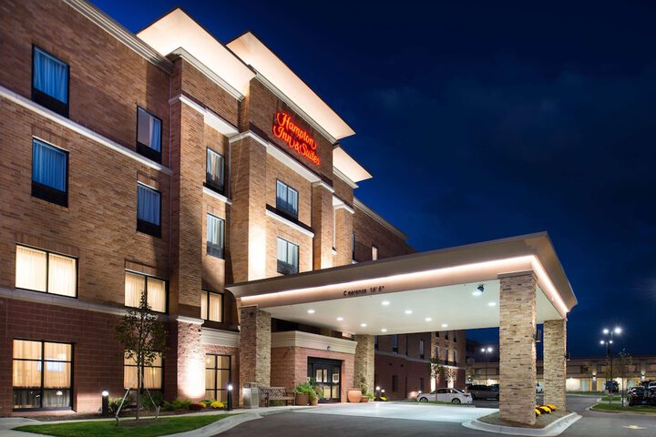 Hotel 7 of 64