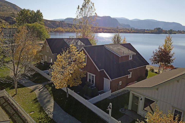 Veranda Beach Cottages
