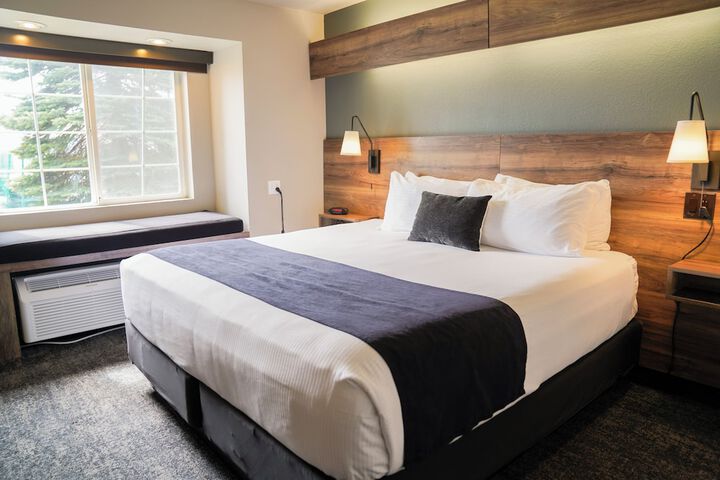 Hotel Ruby Ponderay / Sandpoint