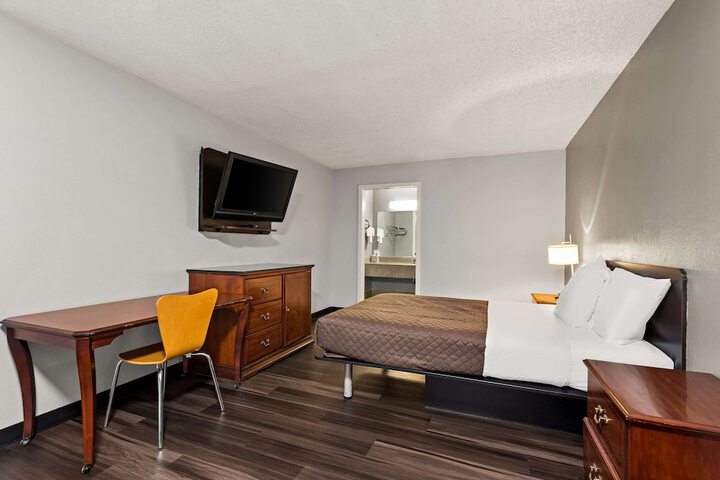 Rodeway Inn Brooklawn