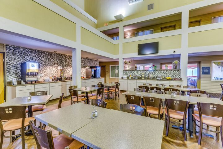 Best Western Lakewinds
