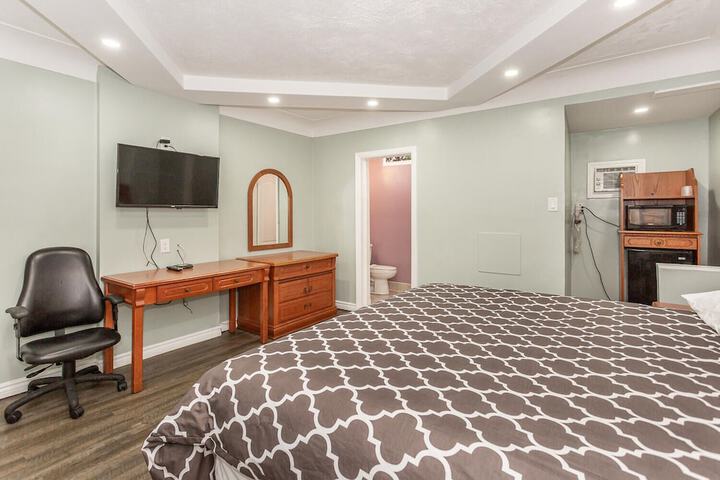 Room 56 of 60