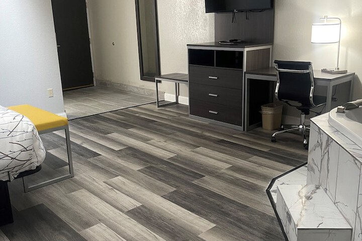 Room 26 of 56