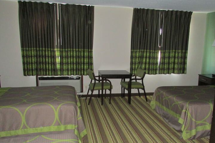 Room 29 of 35
