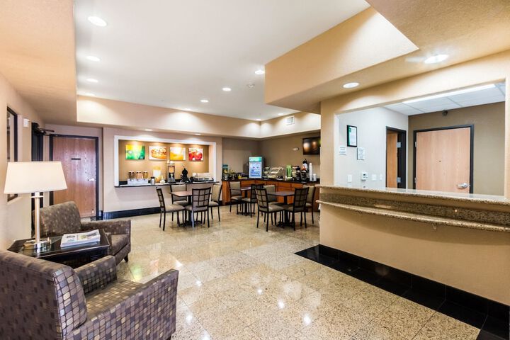 Hotel Interior 4 of 25
