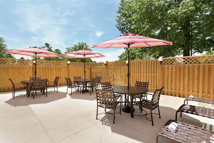 Terrace/Patio 28 of 29