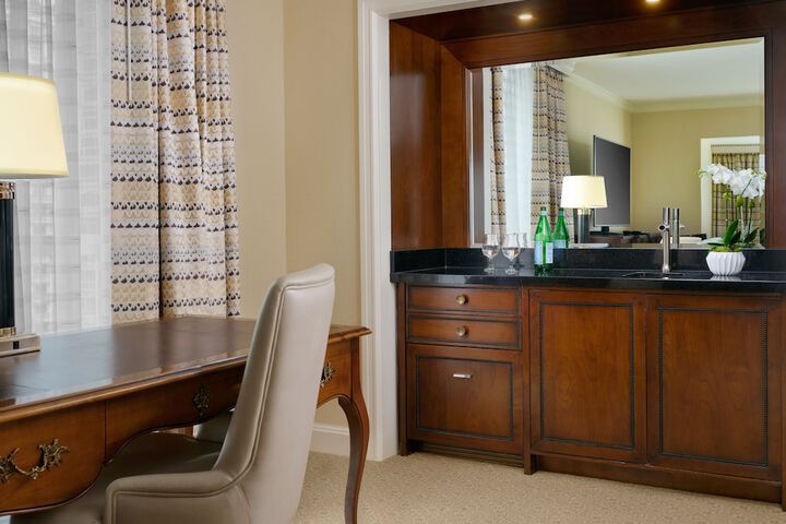 Room 21 of 45