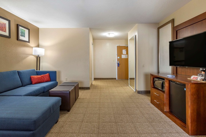 Room 21 of 44