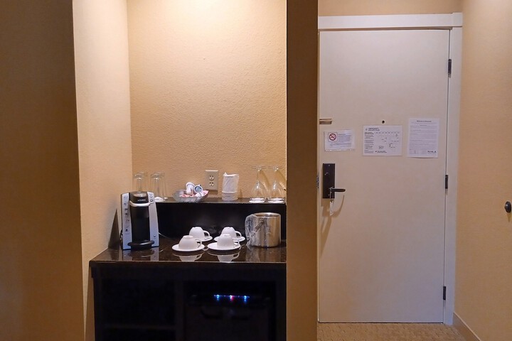 Room 66 of 86