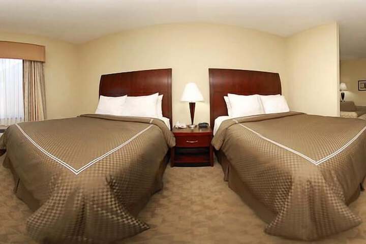 Room 18 of 42