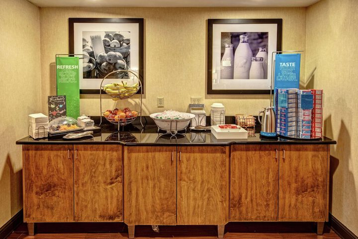 Breakfast/Coffee Service 33 of 38