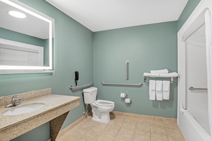 Best Western Plus Glen Allen Inn