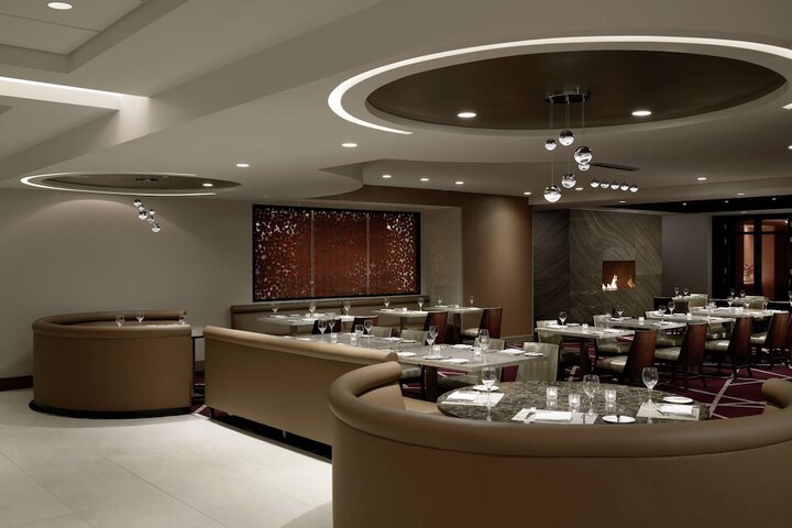 Dining 81 of 103