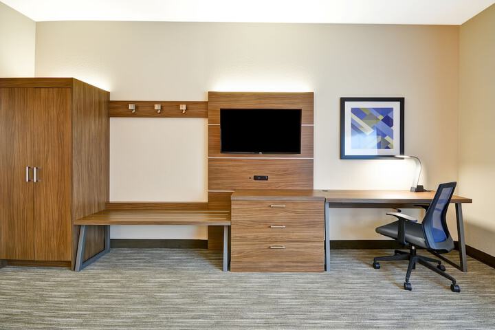 Room 19 of 41