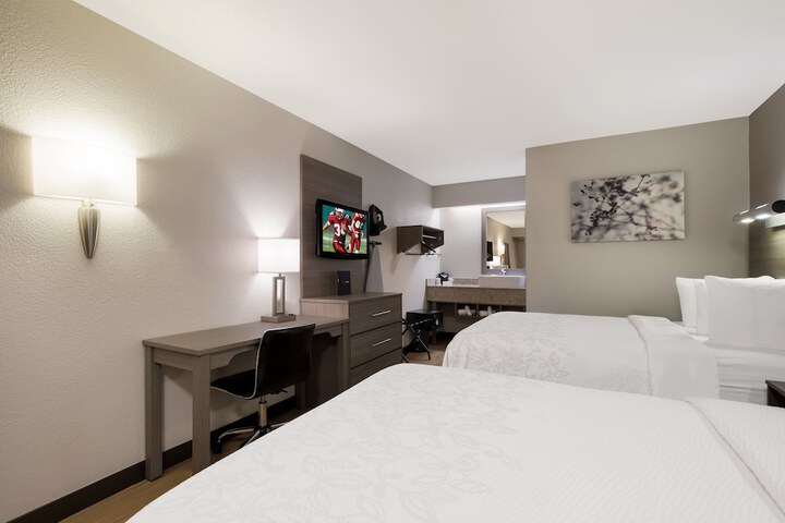 Room 18 of 29