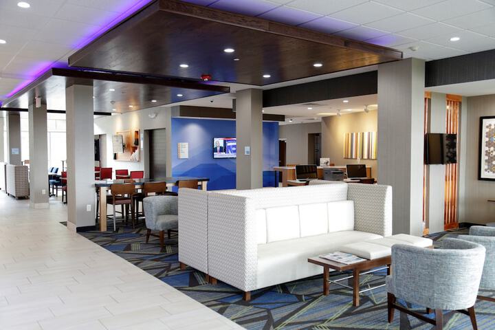 Hotel 2 of 25