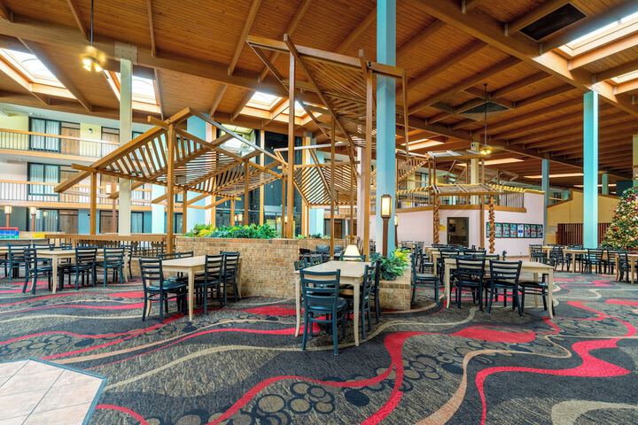 MCM Grande Hotel FunDome Odessa
