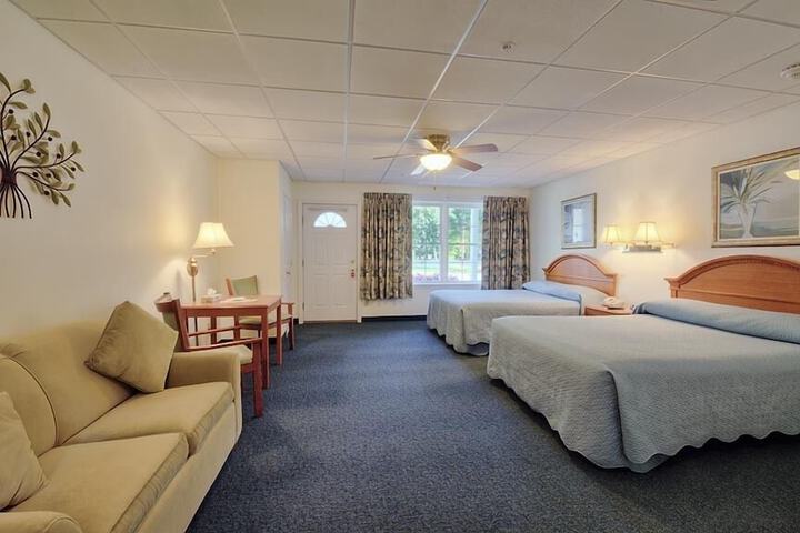 Room 15 of 27