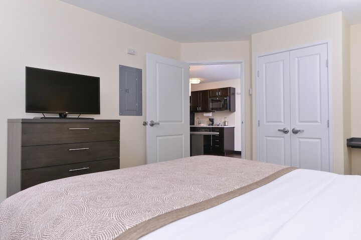 Room 31 of 37