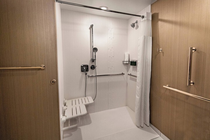 Courtyard by Marriott Winston - Salem Downtown