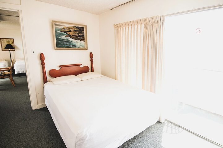 Room 62 of 90