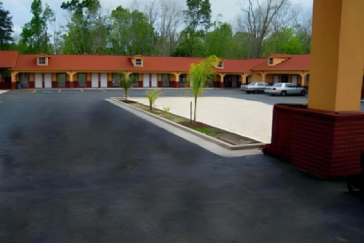 Residents Suites Liberty