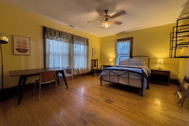 Elk River Hotel