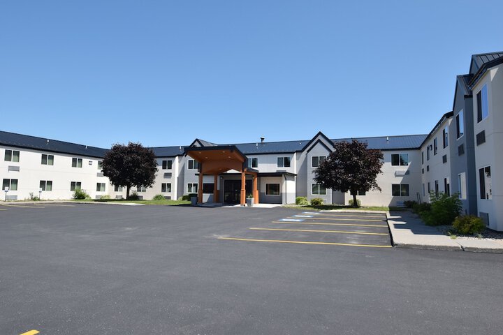 Quality Inn & Suites Watertown Fort Drum