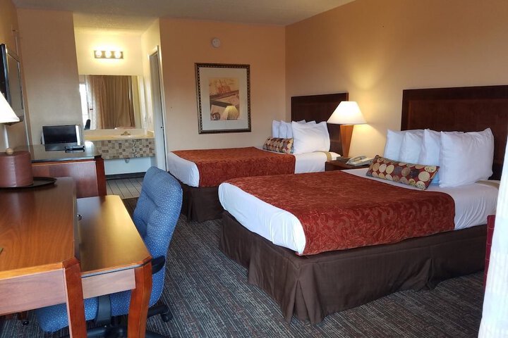 Room 10 of 10