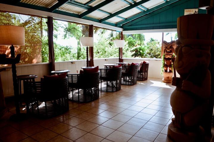 Wild Ginger Hotel