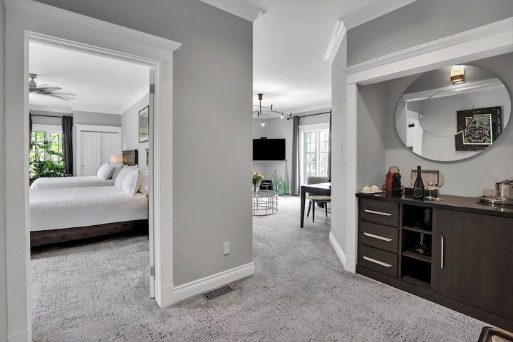 Room 74 of 95