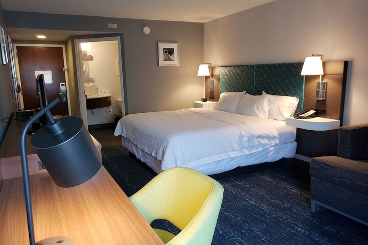 Room 126 of 169
