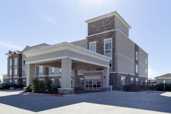 Garner Hotel Victoria - East