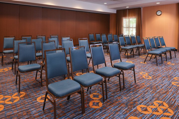 Courtyard by Marriott Pittsburgh Monroeville