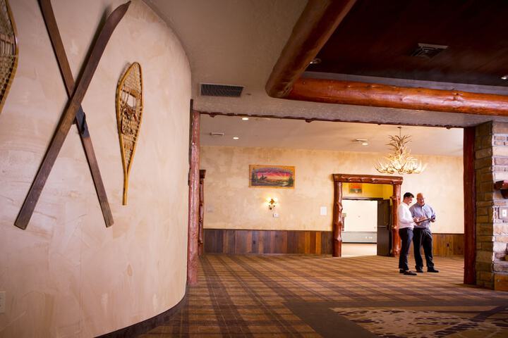 Stoney Creek Hotel St. Joseph