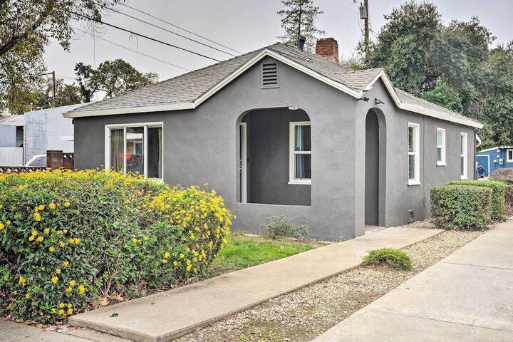 Cozy Elk Grove Home in the Heart of Old Town!