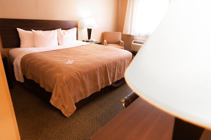 Room 15 of 46