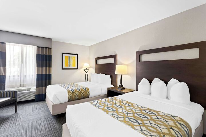 Room 18 of 36