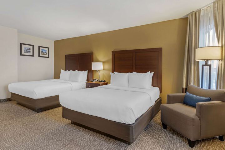 Room 15 of 36