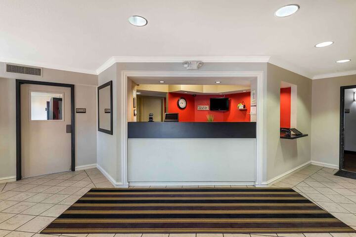 Hotel Interior 11 of 34