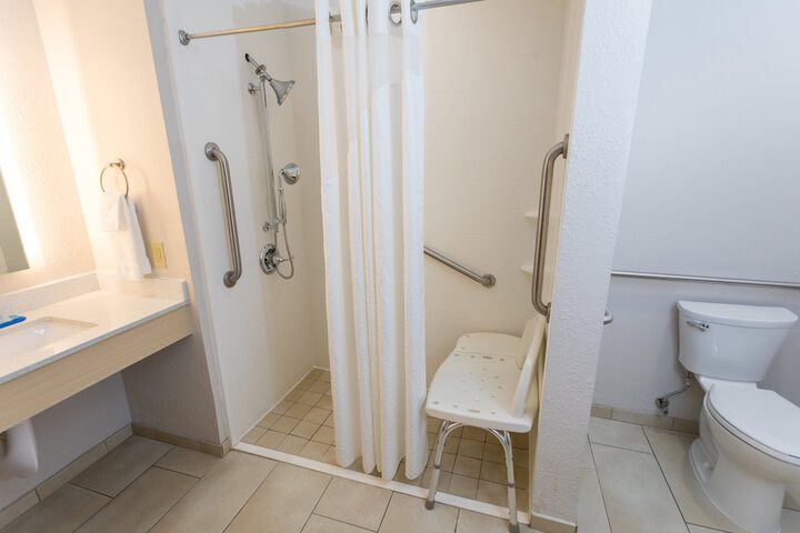 Room 42 of 58