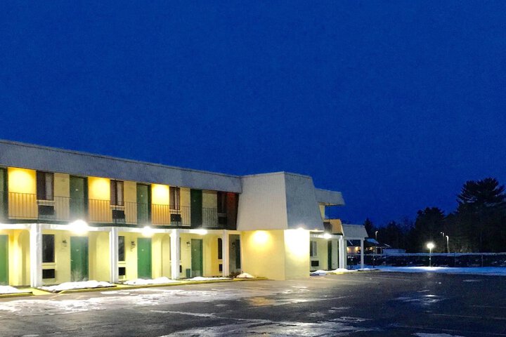 Hotel 6 of 66