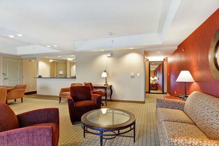 Hampton Inn & Suites Peoria at Grand Prairie IL