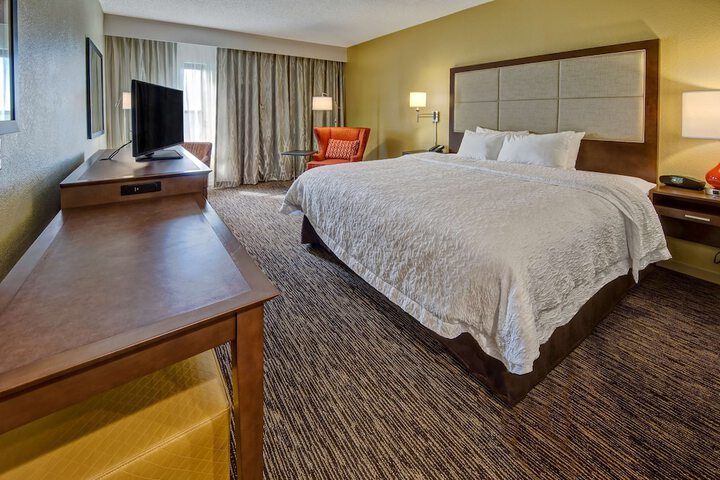 Room 15 of 30
