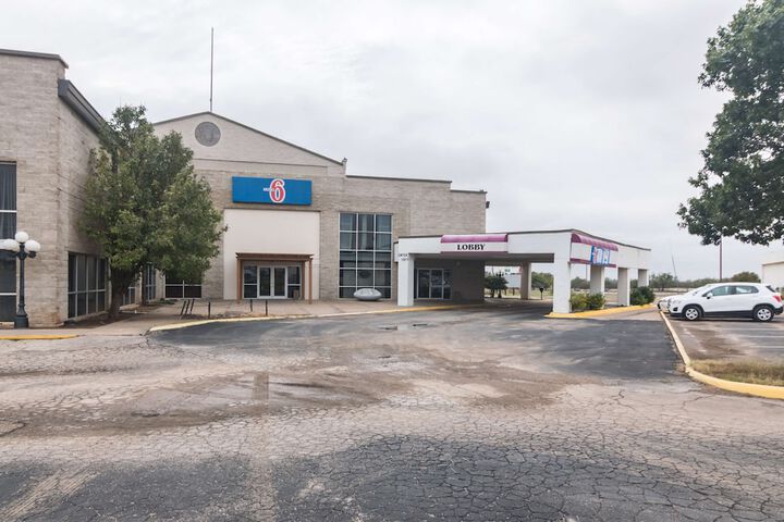 Motel 6 Snyder TX