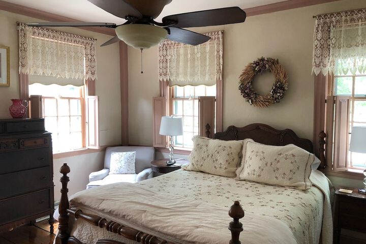 Room 27 of 50