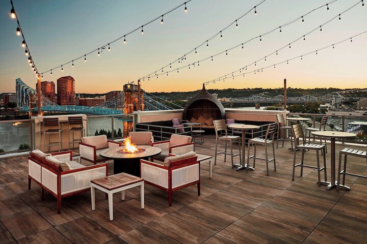 AC Hotel by Marriott Cincinnati at the Banks